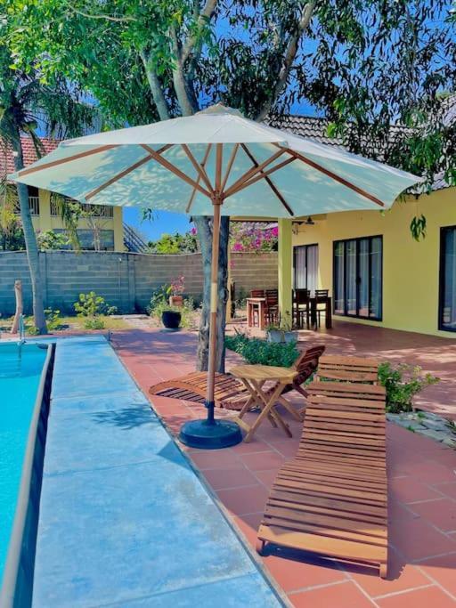Fisherman Village Boutique Villas - Beachfront Ham Tan Exterior photo